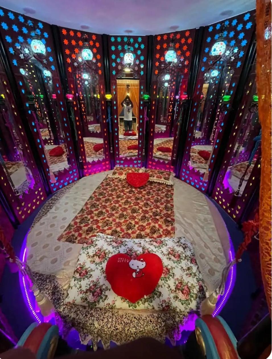 Oceanview Homestay For Couple بونديتْشيري المظهر الخارجي الصورة